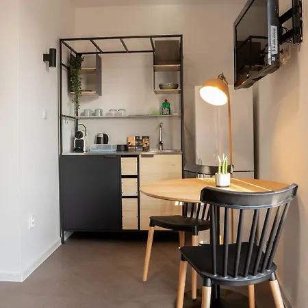 No11 Modern In With Ac And Parking 브라티슬라바