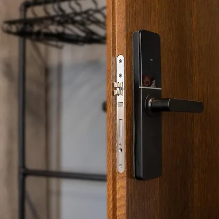 No11 Modern In With Ac And Parking ブラチスラヴァ